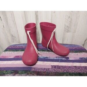 Crocs Women's 7 Freesail Shorty Boots Pink